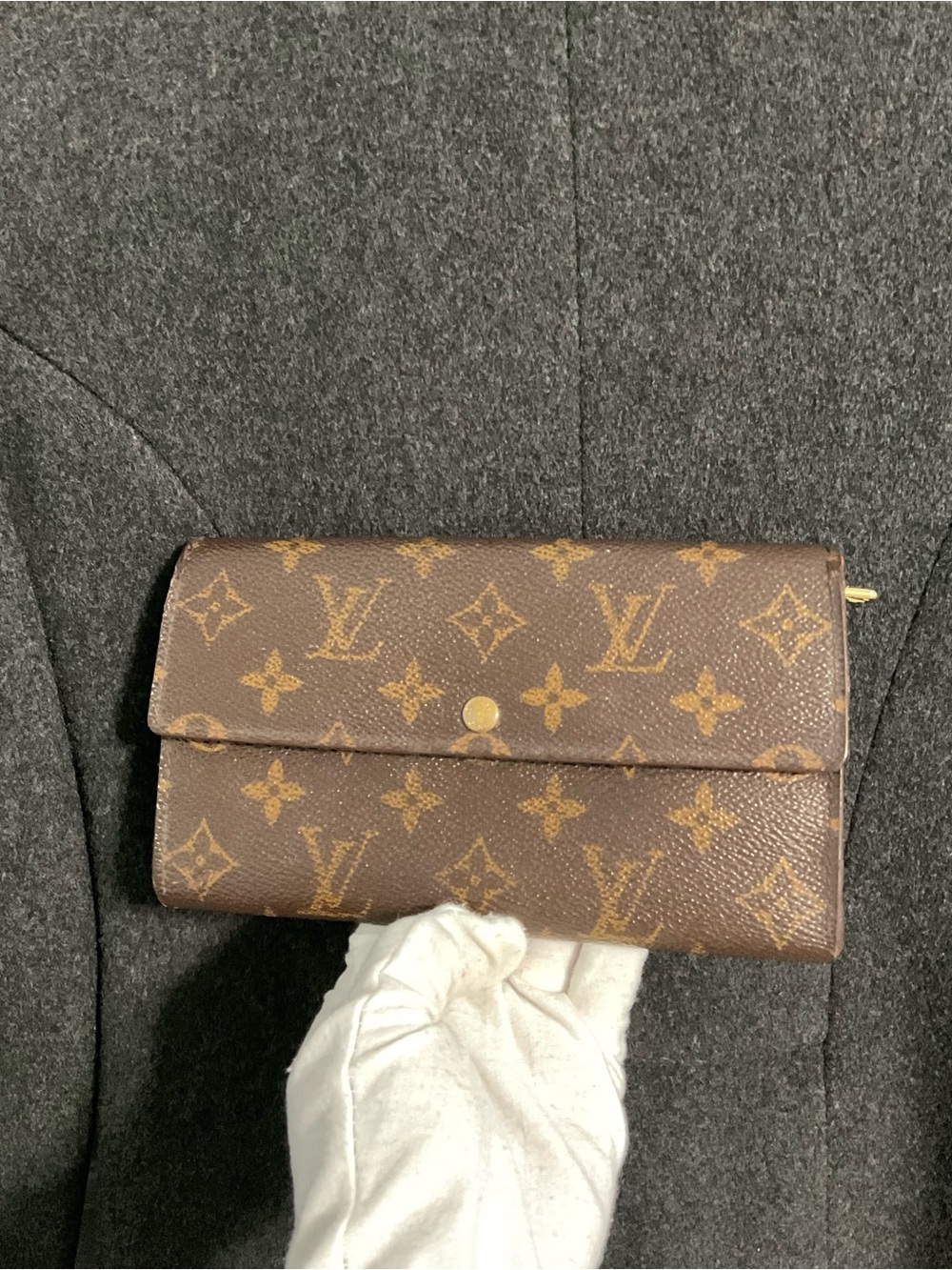 ✅AUTHENTIC LV LONG WALLET MONOGRAM - Picture 4 of 11